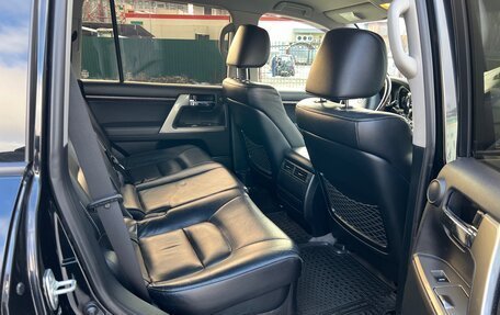 Toyota Land Cruiser 200, 2014 год, 3 550 000 рублей, 30 фотография