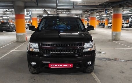 Chevrolet Tahoe III, 2008 год, 2 300 000 рублей, 2 фотография