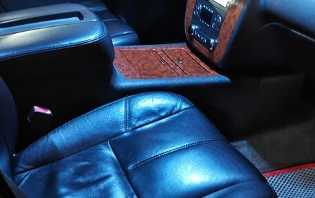 Chevrolet Tahoe III, 2008 год, 2 300 000 рублей, 22 фотография