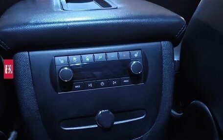 Chevrolet Tahoe III, 2008 год, 2 300 000 рублей, 20 фотография