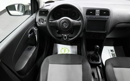 Volkswagen Polo VI (EU Market), 2013 год, 795 000 рублей, 12 фотография