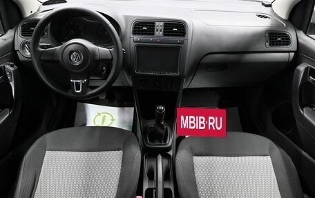 Volkswagen Polo VI (EU Market), 2013 год, 795 000 рублей, 11 фотография