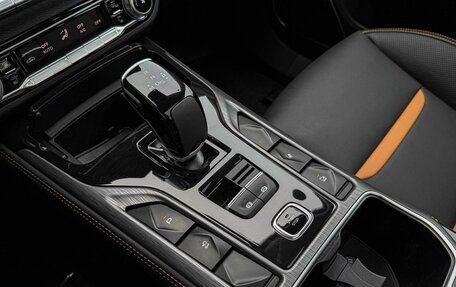 FAW Bestune T77, 2023 год, 2 099 000 рублей, 10 фотография