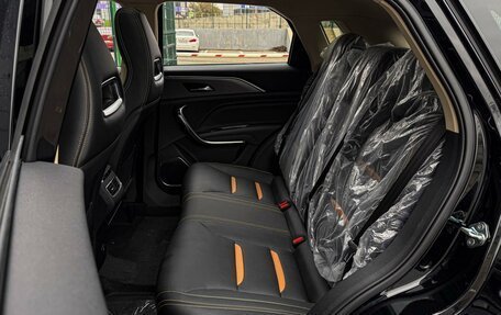 FAW Bestune T77, 2023 год, 2 099 000 рублей, 6 фотография