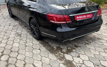 Mercedes-Benz E-Класс, 2013 год, 1 490 000 рублей, 8 фотография