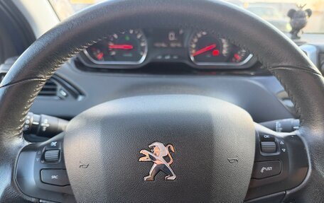 Peugeot 208 II, 2013 год, 790 000 рублей, 5 фотография