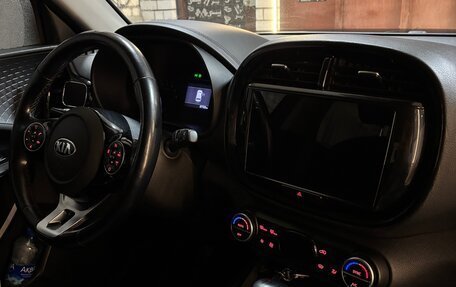 KIA Soul III, 2020 год, 2 450 000 рублей, 20 фотография