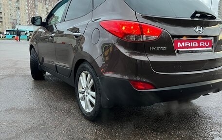 Hyundai ix35 I рестайлинг, 2013 год, 1 500 000 рублей, 5 фотография