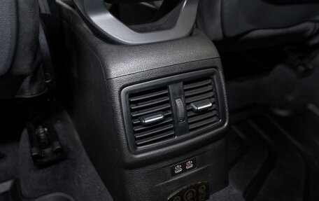 BMW X1, 2018 год, 3 080 000 рублей, 13 фотография