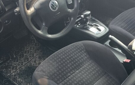 Volkswagen Passat B5+ рестайлинг, 2002 год, 380 000 рублей, 2 фотография