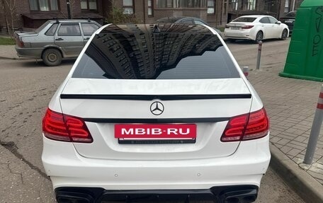 Mercedes-Benz E-Класс, 2013 год, 2 150 000 рублей, 3 фотография