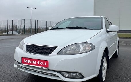 Daewoo Gentra II, 2014 год, 424 000 рублей, 3 фотография