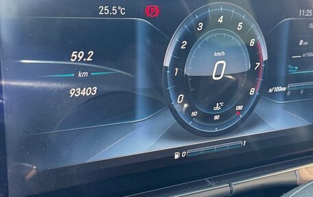 Mercedes-Benz E-Класс, 2016 год, 3 200 000 рублей, 9 фотография