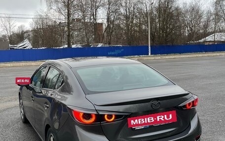 Mazda 3, 2018 год, 1 945 000 рублей, 4 фотография