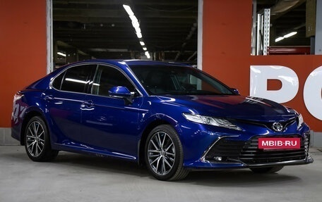 Toyota Camry, 2021 год, 3 498 000 рублей, 3 фотография