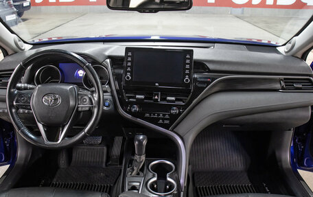 Toyota Camry, 2021 год, 3 498 000 рублей, 14 фотография