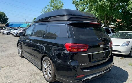 KIA Carnival III, 2019 год, 4 500 000 рублей, 3 фотография