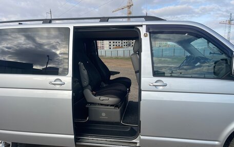 Volkswagen Transporter T5 рестайлинг, 2006 год, 2 100 000 рублей, 5 фотография