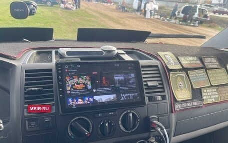 Volkswagen Transporter T5 рестайлинг, 2006 год, 2 100 000 рублей, 10 фотография