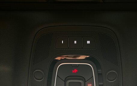 Audi A4, 2018 год, 3 200 000 рублей, 15 фотография