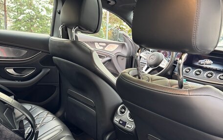 Mercedes-Benz CLS, 2018 год, 5 990 000 рублей, 13 фотография