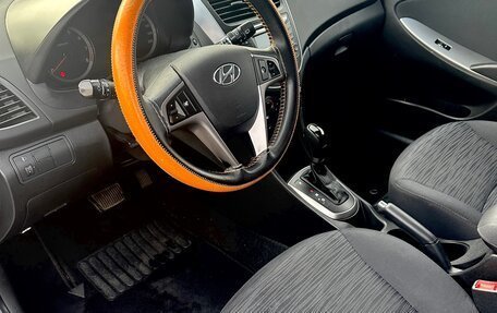 Hyundai Solaris II рестайлинг, 2015 год, 1 050 000 рублей, 11 фотография