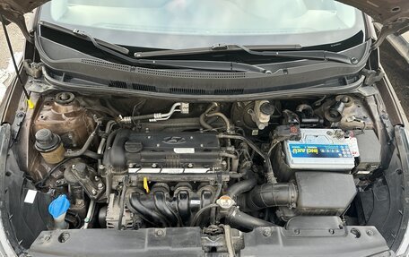 Hyundai Solaris II рестайлинг, 2015 год, 1 050 000 рублей, 21 фотография