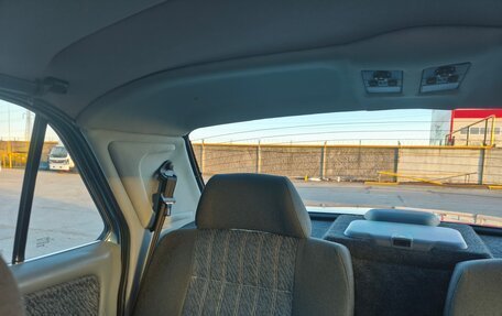 ГАЗ 31105 «Волга», 2004 год, 17 фотография