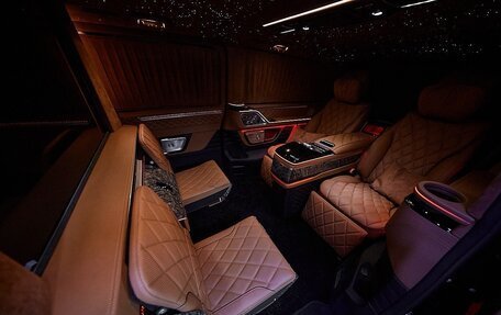 Mercedes-Benz V-Класс, 2025 год, 34 000 000 рублей, 10 фотография