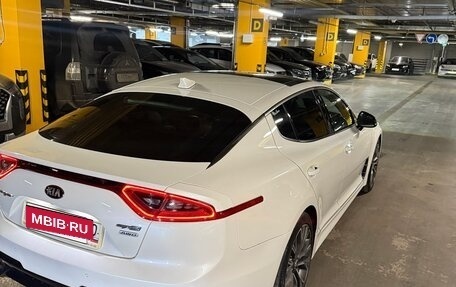 KIA Stinger I, 2019 год, 2 600 000 рублей, 2 фотография