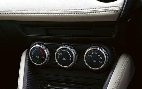 Mazda Demio IV, 2015 год, 1 210 000 рублей, 13 фотография