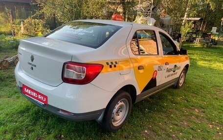 Renault Logan II, 2015 год, 330 000 рублей, 4 фотография