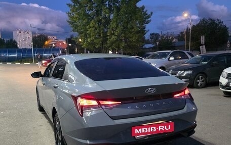 Hyundai Elantra, 2021 год, 2 550 000 рублей, 6 фотография