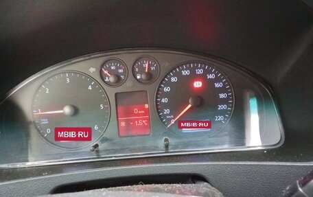 Volkswagen Transporter T5 рестайлинг, 2006 год, 850 000 рублей, 5 фотография