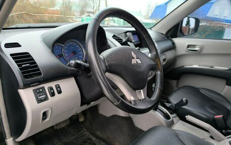 Mitsubishi L200 IV рестайлинг, 2009 год, 1 149 000 рублей, 10 фотография