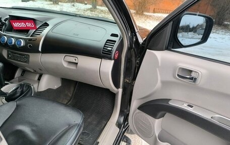 Mitsubishi L200 IV рестайлинг, 2009 год, 1 149 000 рублей, 15 фотография