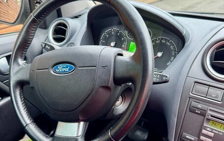 Ford Fiesta, 2006 год, 300 000 рублей, 5 фотография