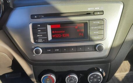 KIA Rio III рестайлинг, 2017 год, 990 000 рублей, 3 фотография