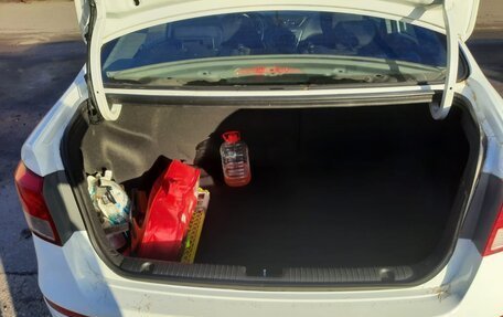 KIA Rio III рестайлинг, 2017 год, 990 000 рублей, 10 фотография