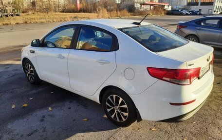 KIA Rio III рестайлинг, 2017 год, 990 000 рублей, 8 фотография