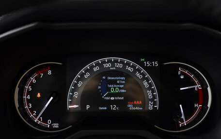 Toyota RAV4, 2023 год, 3 750 000 рублей, 15 фотография