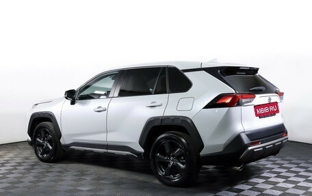 Toyota RAV4, 2023 год, 3 750 000 рублей, 7 фотография