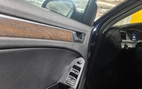 Audi A4, 2015 год, 1 410 000 рублей, 13 фотография