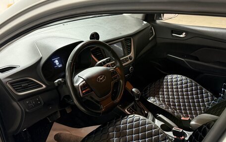 Hyundai Solaris II рестайлинг, 2017 год, 1 320 000 рублей, 9 фотография