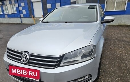 Volkswagen Passat B7, 2012 год, 880 000 рублей, 4 фотография
