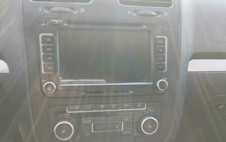 Volkswagen Jetta VI, 2010 год, 650 000 рублей, 9 фотография