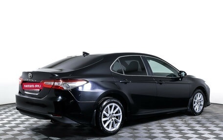 Toyota Camry, 2021 год, 2 439 000 рублей, 5 фотография