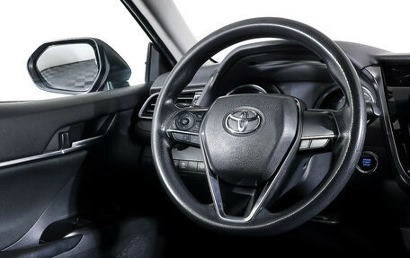 Toyota Camry, 2021 год, 2 439 000 рублей, 16 фотография