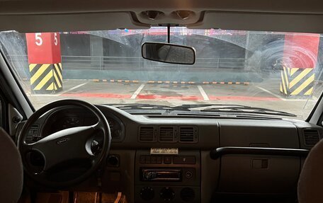 ЛуАЗ Patriot, 2010 год, 700 000 рублей, 6 фотография