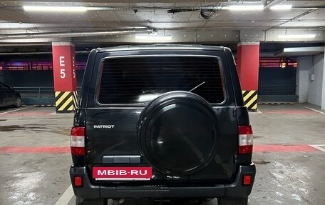 ЛуАЗ Patriot, 2010 год, 700 000 рублей, 3 фотография